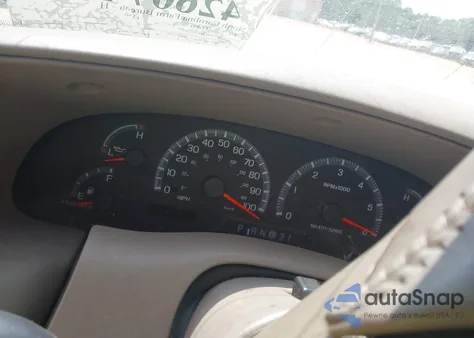 2002 Ford F150 Lariat/Xlt z USA, uszkodzony, nr VIN 1FTRW08L12KB47567